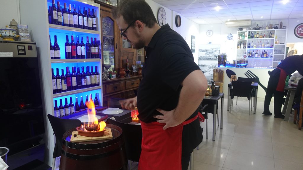 Exzellente Petiscos und erlesene Weine im Restaurant Platinum Albufeira.