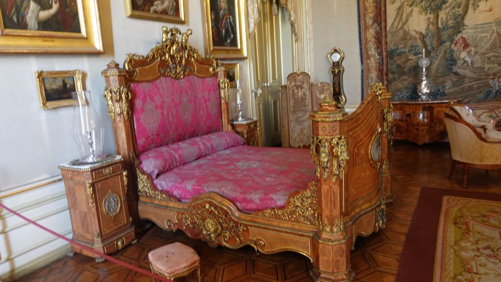 Schlafgemach mit Doppelbett