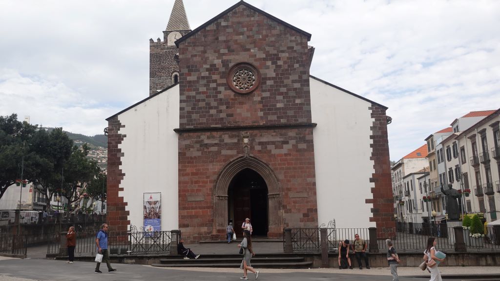Kathedrale von Funchal - Außenansicht