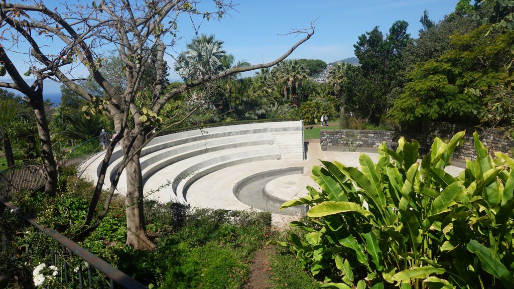 Im Amphitheater finden kulturelle Veranstaltungen statt.