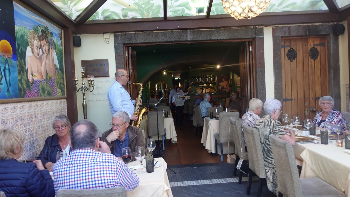 Restaurant Mozart in der Altstadt von Funchal: Exzellent Speisen mit Musikbegleitung